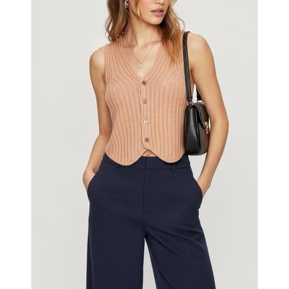 FAVORITE DAUGHTER The Knit Favorite Vest, Wool/Cashmere Mauve, XS - Picture 2 of 14